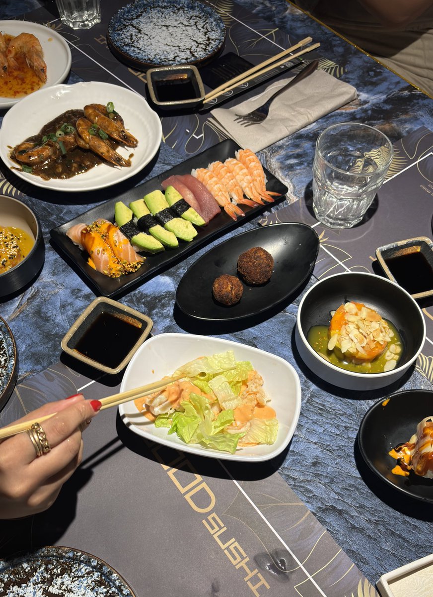 EAliyee's tweet image. تیر؟
جالب نبود ولی خب گذشت.