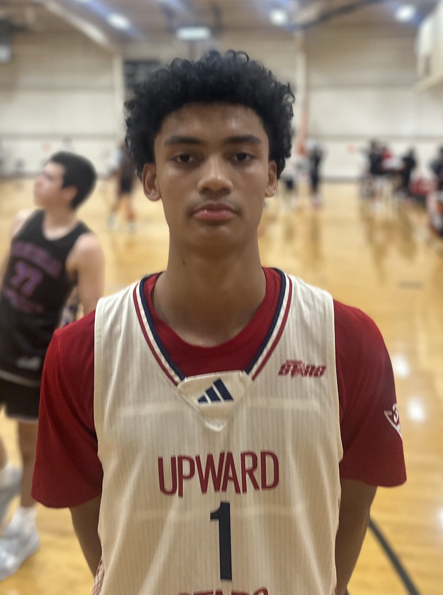 hoopseen's tweet image. JJ Gray knocked down five threes and finished with 19 points, helping Upward Stars 3SSB 15U cap off an undefeated weekend here at #SummerFinale. CJ Moore was impressive all weekend as well, his defensive activity stood out, and he consistently made winning plays.