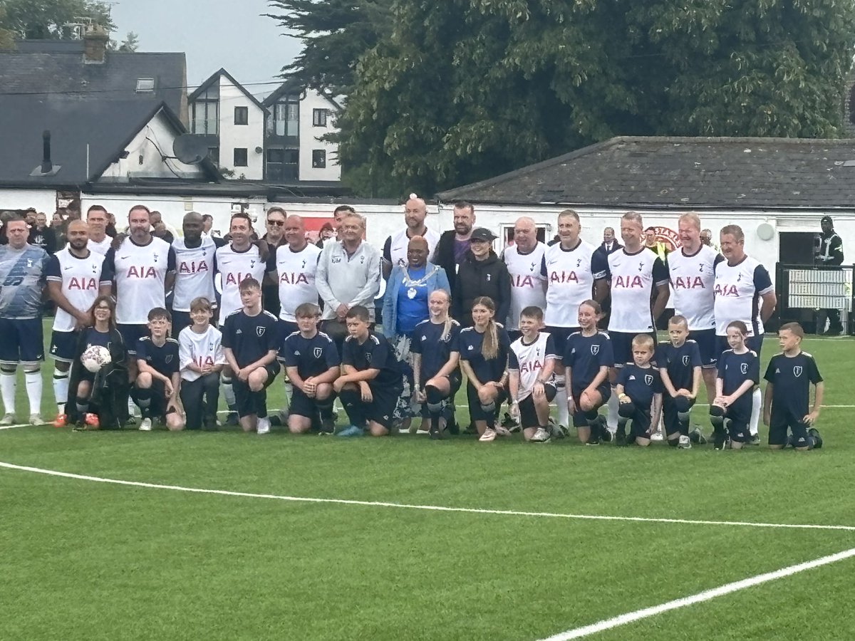 johnomfc's tweet photo. @1MickyHazard Thanks @Coytey @EastKentSpurs @GaryMabbutt61 for making a boy happy today #upthespurs https://t.co/f9dkNOBUxp