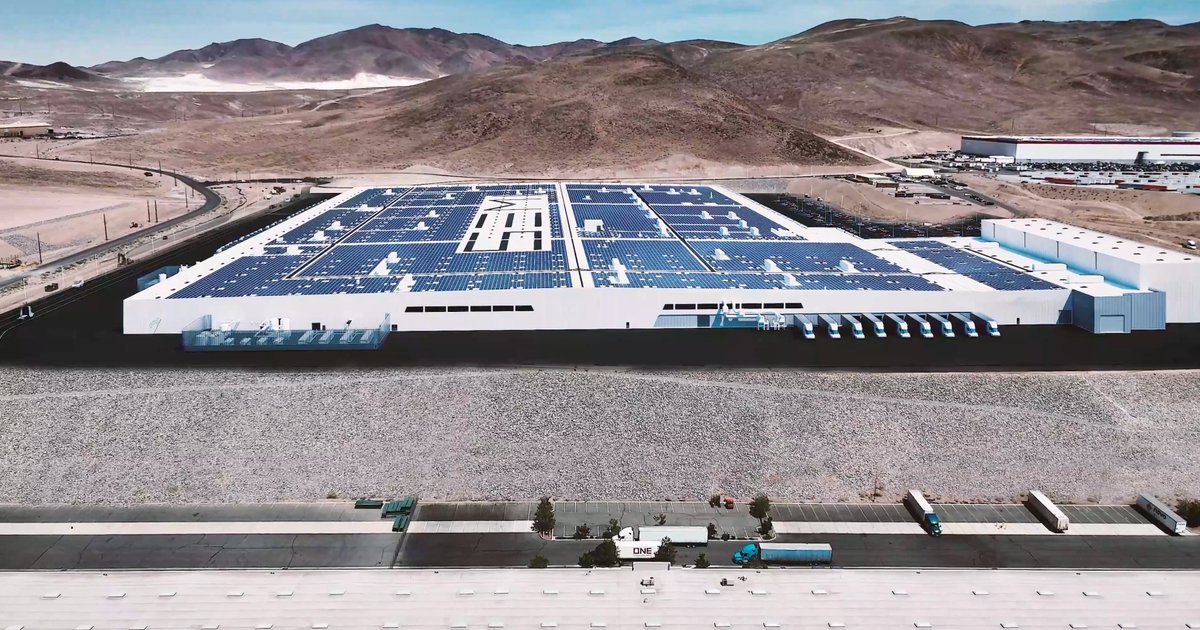 This is what <a href="/Tesla/">Tesla</a>'s new Semi factory lobby, office and cafe space will look like in Nevada.
