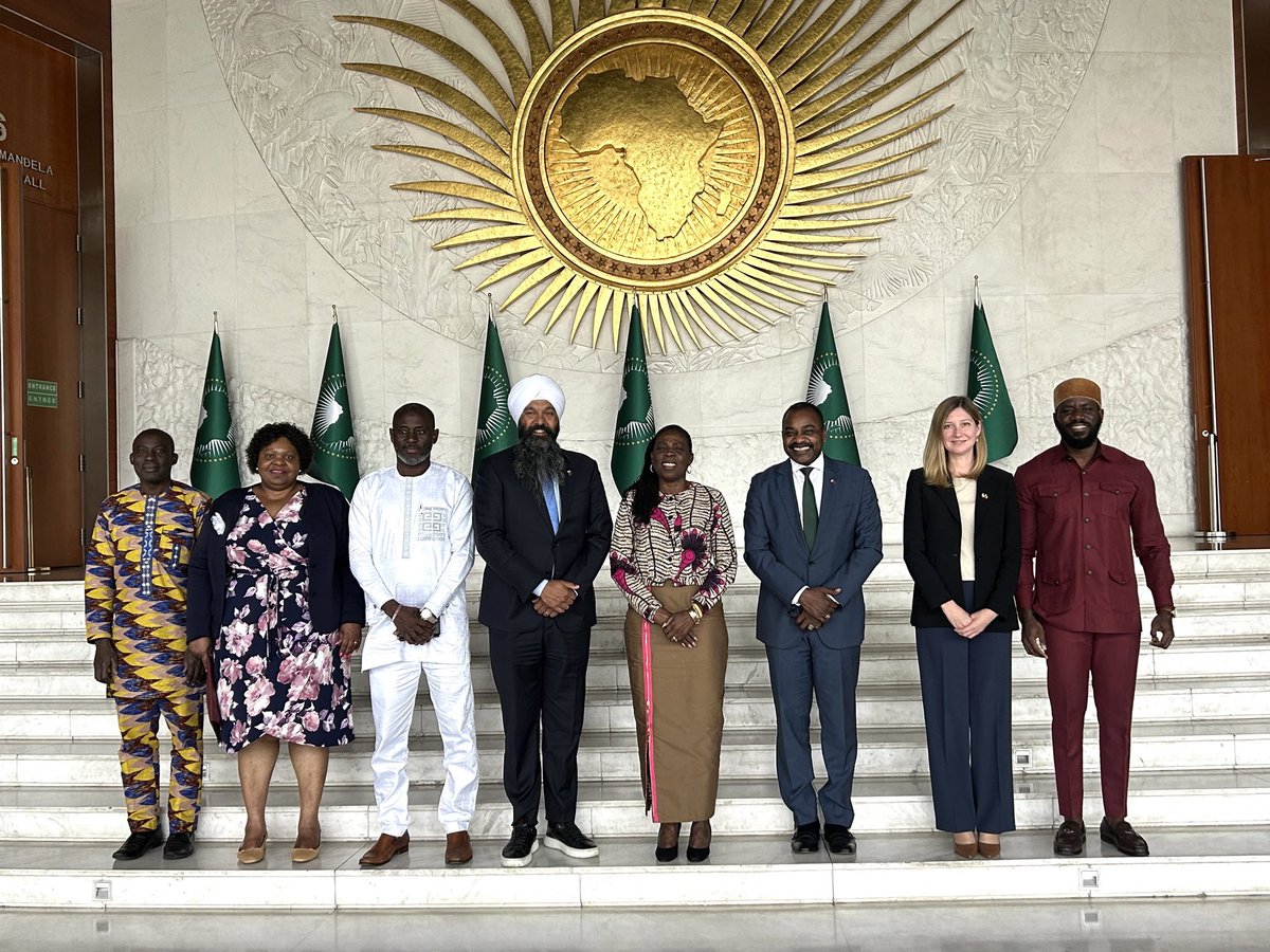 Marc_Ben's tweet image. On his way to his G20 ministerial meeting in South Africa, Secretary of State for Development @randeepssarai made a stop in Ethiopia to meet with our partners. Among others @_AfricanUnion @AfricaCDC @amma_twumamoah @parfait_onanga @ECA_OFFICIAL @Dr_JeanKaseya