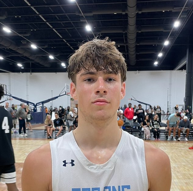 hoopseen's tweet image. Tripp Mason came alive in the second half, leading a comeback win for Pro One Academic. He hit a big shot late to cut the lead to two points, helping force overtime. Mason finished with 27 points and knocked down six threes.
#SummerFinale