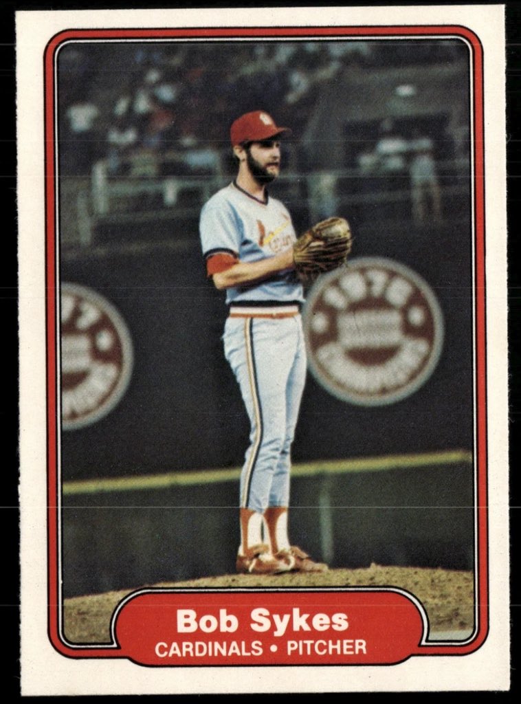 CardboardHistry's tweet image. One of the worst #Yankees trades in my life. Willie was 22 & had hit .322 in AA when NY dealt him to #Cardinals on 10/21/81 for this 23-26 4.65 ERA reliever showing no signs of blossoming (37 IP 4.58 ERA in ‘81). Willie started for StL in ‘82; Sykes never made another MLB app.