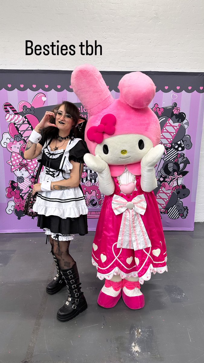 moootwoo's tweet photo. Hyper Japan was cute af more pics later or on my other account @MeuwTwo https://t.co/4k9oOsyPbs