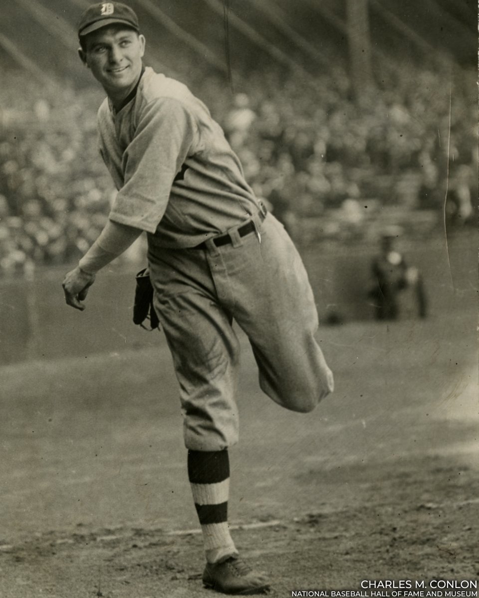baseballhall's tweet image. Taking over for fellow @tigers legend Ty Cobb in center field, Heinie Manush consistently ranked among the top batters of his era with four 200-hit seasons, the 1926 AL batting title and a .330 career average.
The Hall of Famer was born #OTD in 1901.