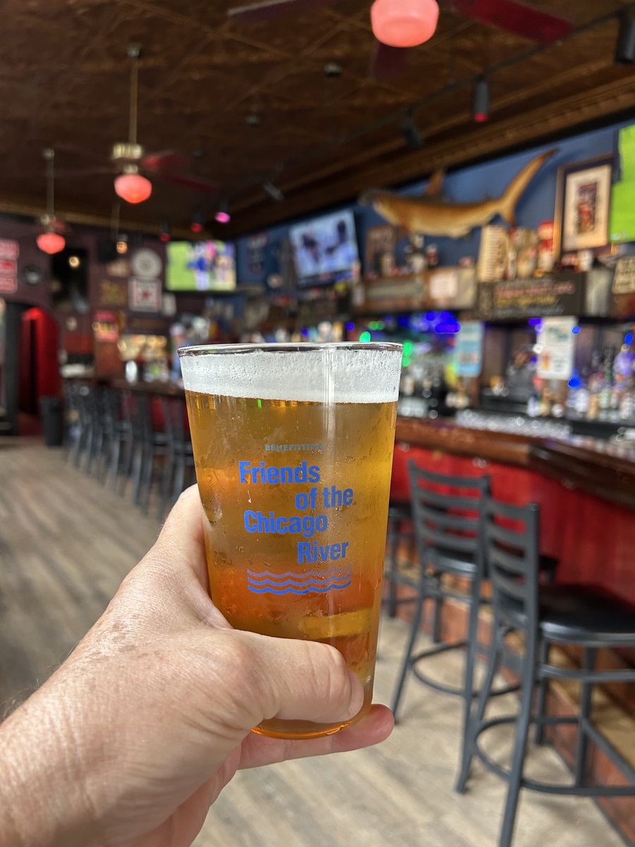 jjl_ice_yard's tweet image. At an #UndisclosedLocation (second day in a row - pregaming today) @chicagobars