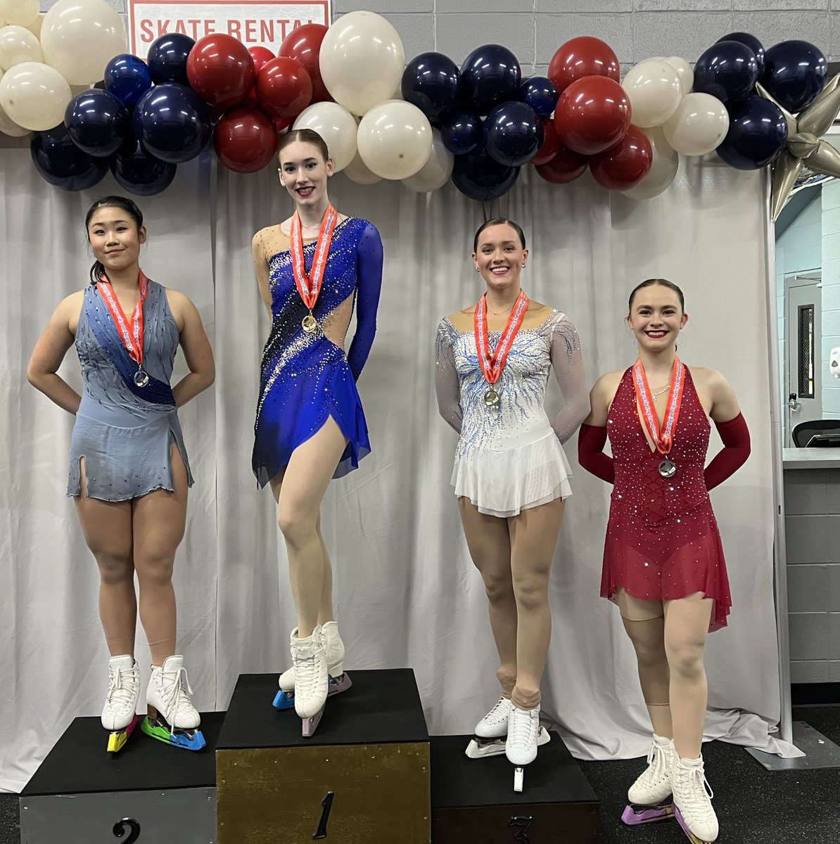USFigureSkating's tweet image. Congratulations to all of our 2025 U.S. Collegiate Championships and Invitational medalists!! 📚⛸️
Full results: ijs.usfigureskating.org/leaderboard/re…