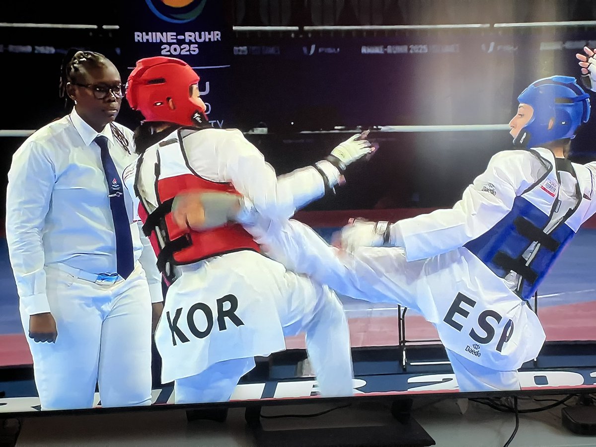 Jesus Ramal (@jesusramal1) on Twitter photo Primera medalla para España en Taekwondo en los World University Games 2025!
🇪🇸🥈 Lena Moreno Reyes logra la plata en -67 kg, haciendo historia una vez más.
Primera atleta del Club <a href="/HankukTkd/">Hankuk International School</a> en subir al podio en una Universiada
<a href="/deportegob/">CSD</a> <a href="/COE_es/">Comité Olímpico Español</a> <a href="/becaspodium/">Becas Podium</a> <a href="/sansecomunica/">Ayuntamiento de San Sebastián de los Reyes</a> Primera medalla para España en Taekwondo en los World University Games 2025!
🇪🇸🥈 Lena Moreno Reyes logra la plata en -67 kg, haciendo historia una vez más.
Primera atleta del Club <a href="/HankukTkd/">Hankuk International School</a> en subir al podio en una Universiada
<a href="/deportegob/">CSD</a> <a href="/COE_es/">Comité Olímpico Español</a> <a href="/becaspodium/">Becas Podium</a> <a href="/sansecomunica/">Ayuntamiento de San Sebastián de los Reyes</a>