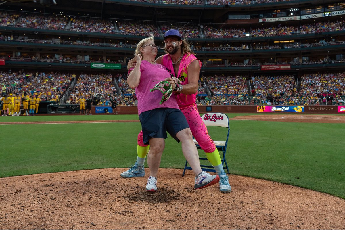 ThePrtyAnimals's tweet image. Jamming to MGK with Noah Fisher? Crowd surfing with Mark Smith? What about a little dance party on the mound with Riyan Rodriguez? Check, check, anddddd CHECK ✅ STL, you made the party under the arch unforgettable. We hope to see you again soon 💗
Next up: Norfolk– get ready…
