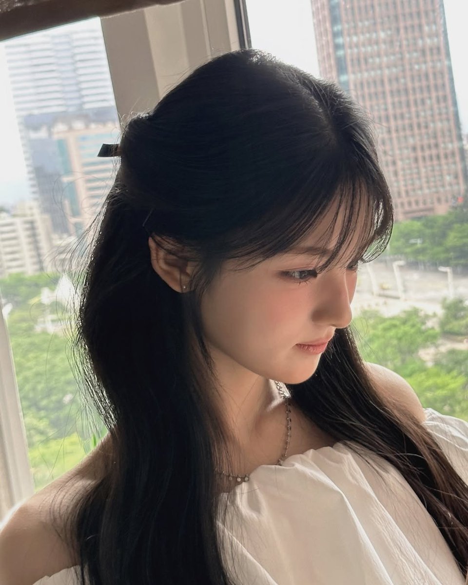 Gyubinint's tweet photo. 250720 baggyubin73 Instagram Update

I like you better🤍🖤

🩷 https://t.co/ZMINgmg9Ao

#GYUBIN #규빈 #REALLY
(1/2) https://t.co/FENrtjJDhp