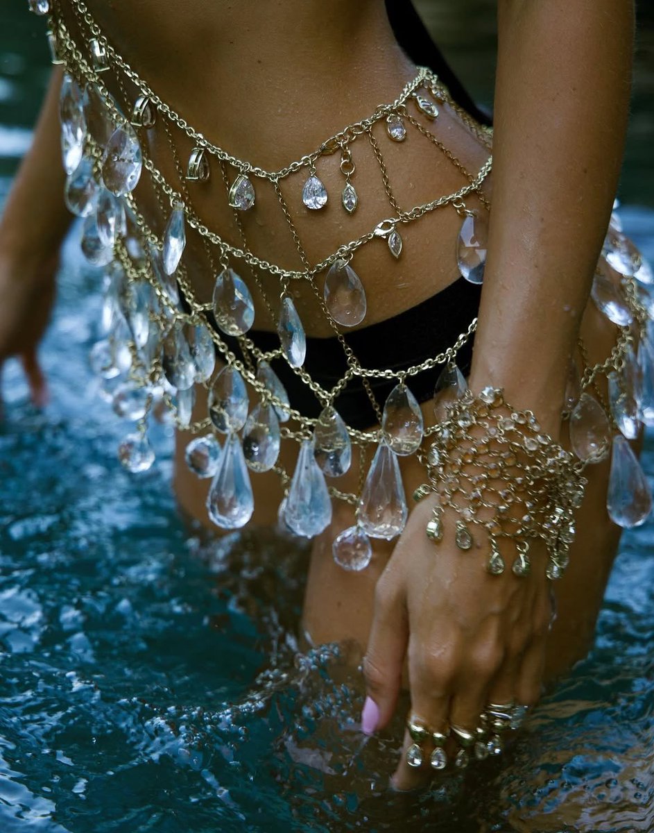 badestoutfit's tweet image. accessories from jéblanc by jeniece blanchett worn by livia nunes