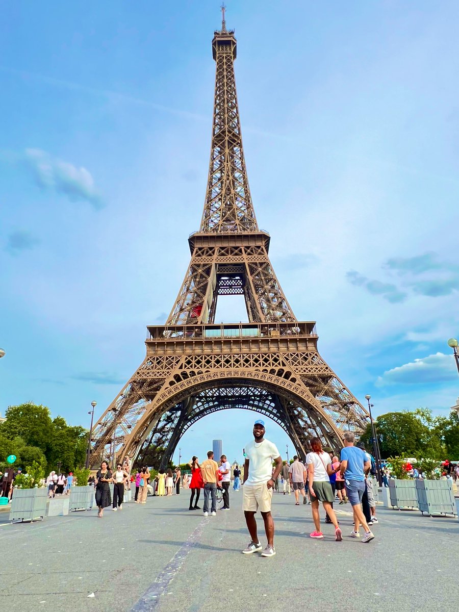 Prioritize meaningful connections over accomplishments. No one at the end of their time wished they had spent more time working.