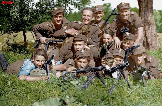 AnitaSchelde's tweet image. 20 VII 1946r. płatni zdrajcy, pachołki Rosji aresztowali w Gdańsku...Legendarną Sanitariuszkę V Wileńskiej Brygady #AK...Polską Joannę d’Arc...Śp. Danusię Siedzikównę "Inkę". Wieczna Chwała Bohaterom ! Hańba UB-eckim ścierwom i ich pociotkom ! #WyklętaPamięć