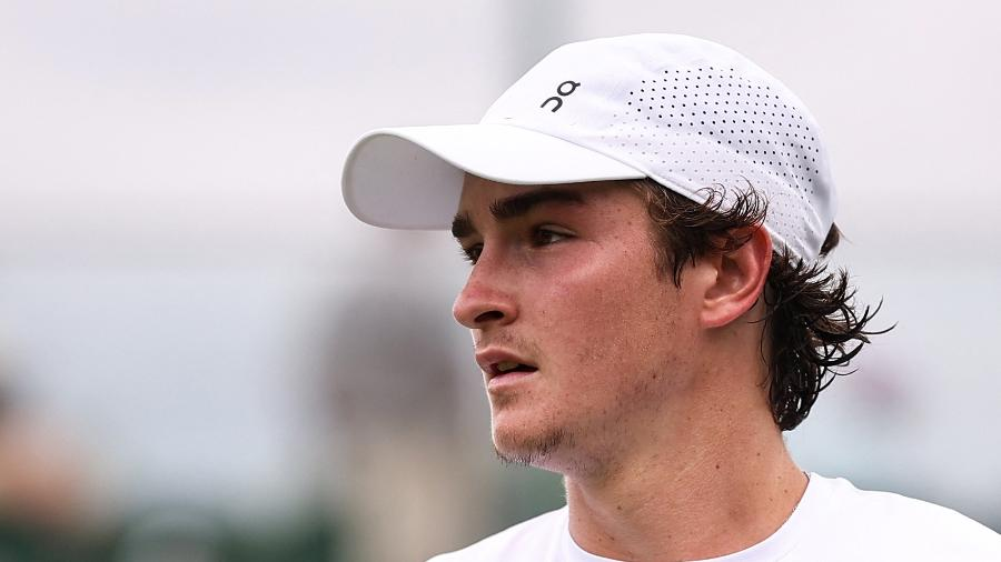 FonsecaActuFr's tweet image. As Fonseca heads to Toronto, 4 of the ATP top 6 — Sinner, Alcaraz, Draper, and Djokovic — have withdrawn from the Canadian tournament ❌
Can the Brazilian make the most of it? 🇧🇷👀