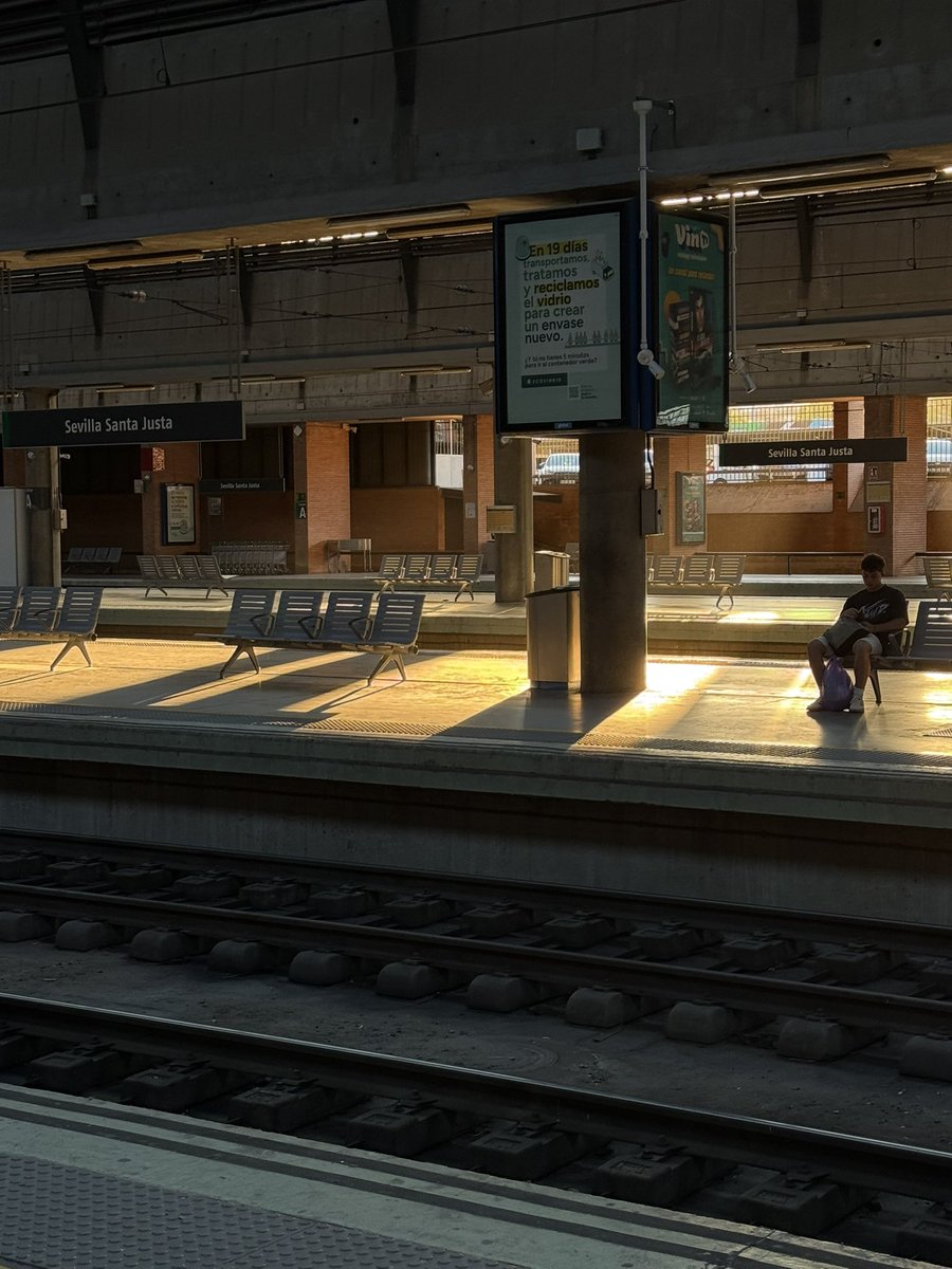 jmde99's tweet image. Ir y venir