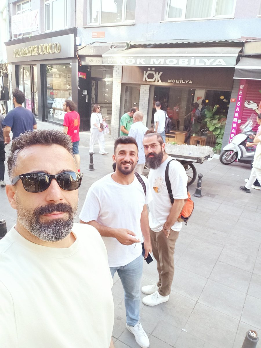 YurtseverBrs's tweet image. Başarısız organizasyon dan kareler 😂 @elbakvan123 @Yurtsever12Ufuk