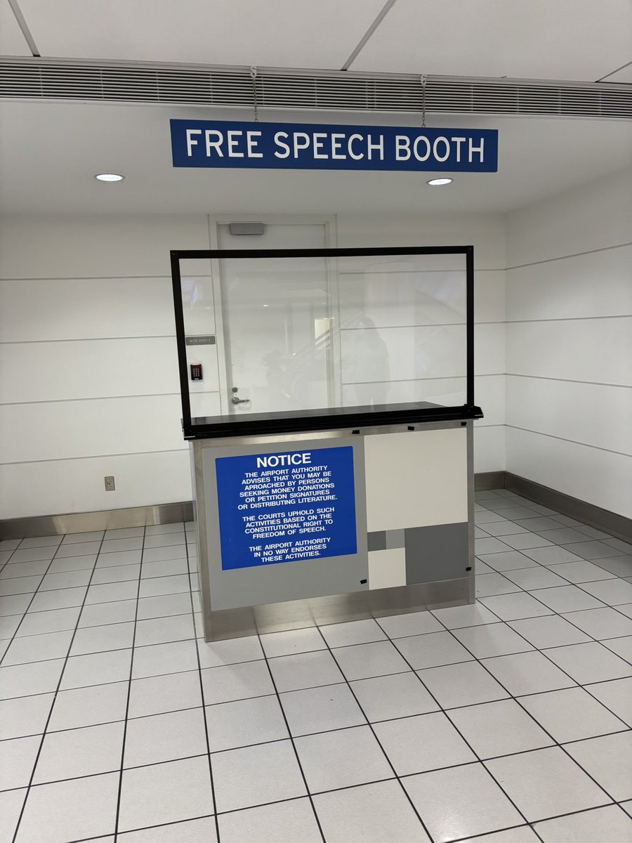 jdawsey1's tweet image. I have traveled a decent amount and have never seen anything like this in an airport … until this morning in St. Louis. Am I crazy? Are these normal?