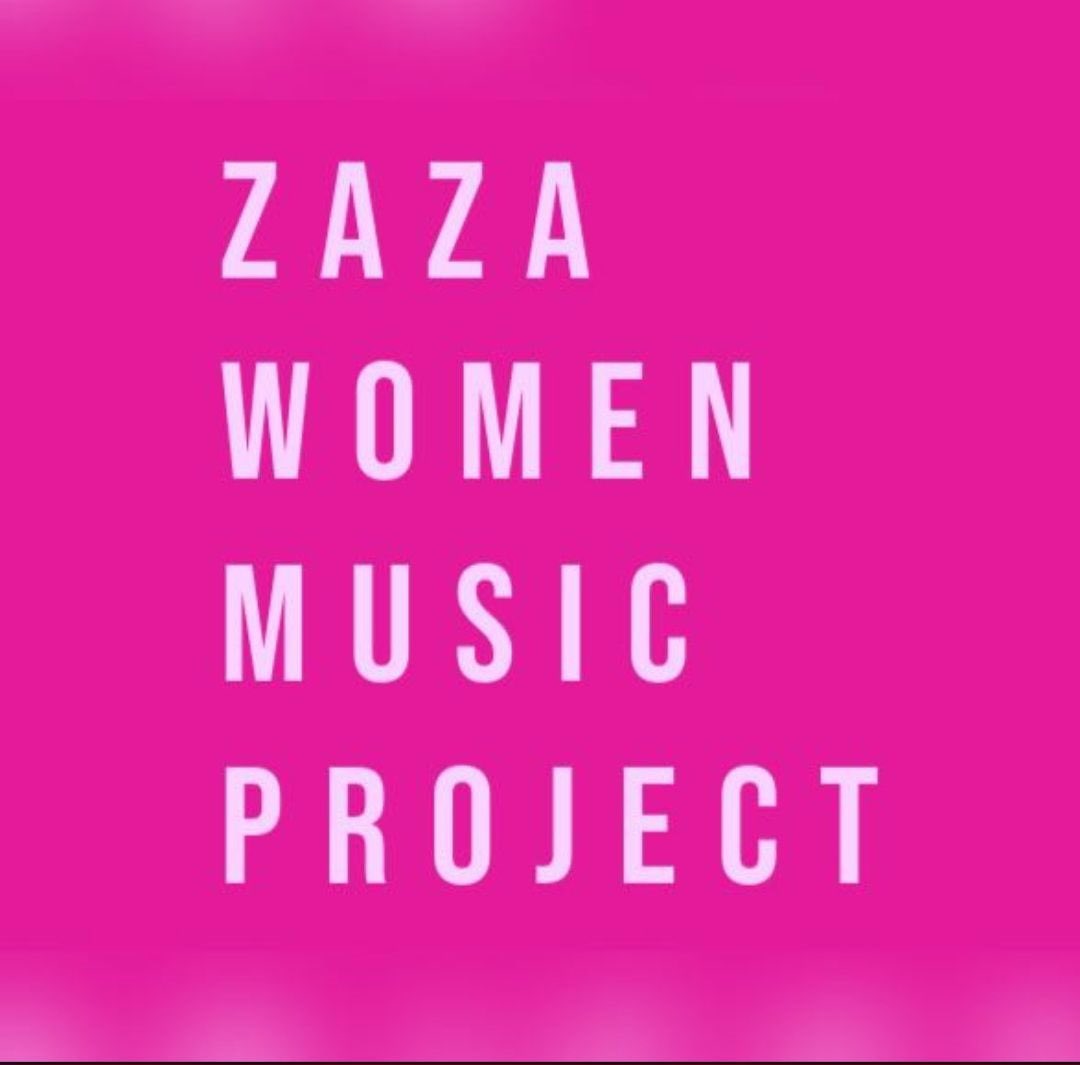 🎤 Zazaca’nın sesi kadınların nefesiyle yükseliyor!

Munzur Festivalinde sansürlenen Zaza Women Music Project’in yanındayız!

Diller, kimlikler ve kadınlar susturulamaz!

✊ #ZazaWomenMusicProject 
🎶 #KadınlarSusmaz
🟣 #MunzurFestivalindeSansür 
🟢 #ZazaKadınlaraAlanAçın