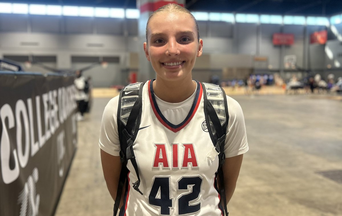 DushawnLondon1's tweet image. Top 10 forward Ashlyn Koupal updates her thoughts on her final five schools and where she stands with @247Sports
“Each school has done their best to show me what it's going to be like and how I'll fit, so now it's about how I feel about all of them."
Finalists: Michigan State,…