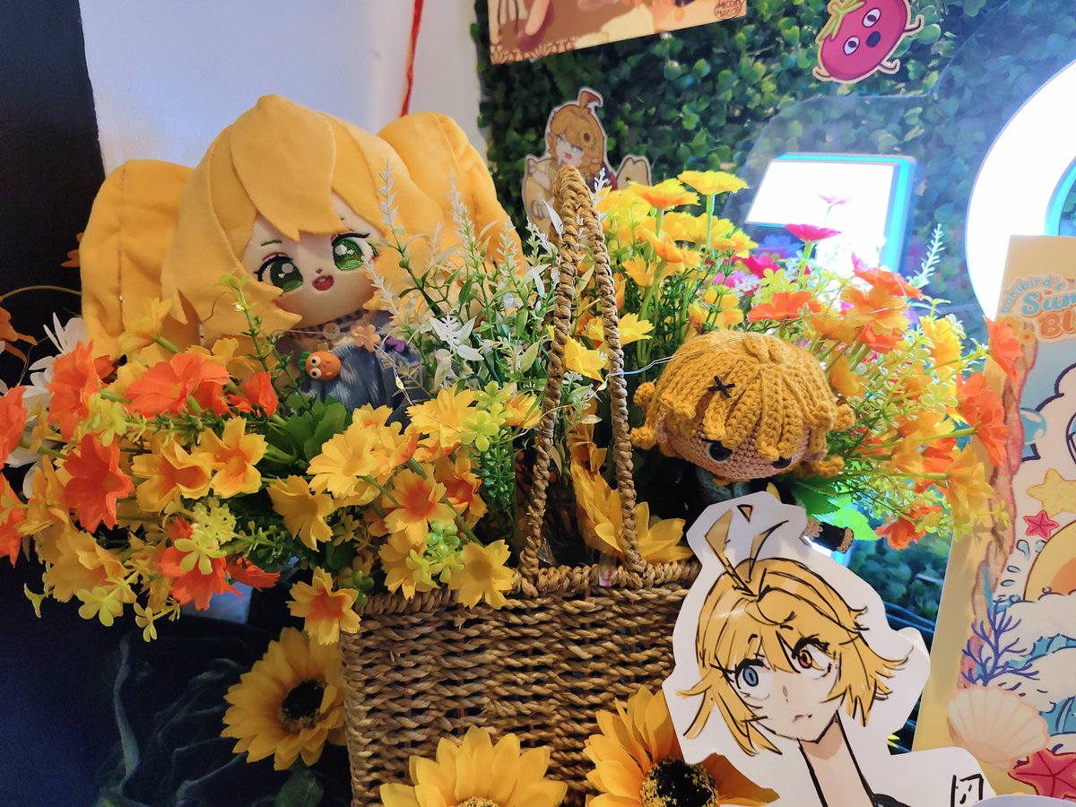 hitominty_'s tweet photo. I love everything in this decoration🥺💛 so pretty! Huhu 🌻
#Dokibird #DokibirdSummerBlossoms https://t.co/FaDq52LMvS