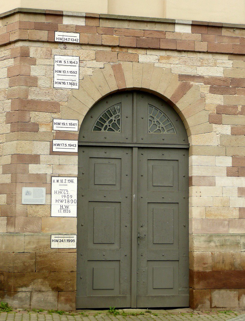 EurekaKreuzwort's tweet image. Das Magdalenenhochwasser 1342 war vmtl. das schlimmste #Hochwasser Mitteleuropas im 2. Jahrtsd. Fast alle Brücken wurden zerstört. Es wurde soviel Erde weggespült wie normalerweise in 2000 Jahren. Ganze Flussläufe änderten sich.

#Katastrophe #Geschichte