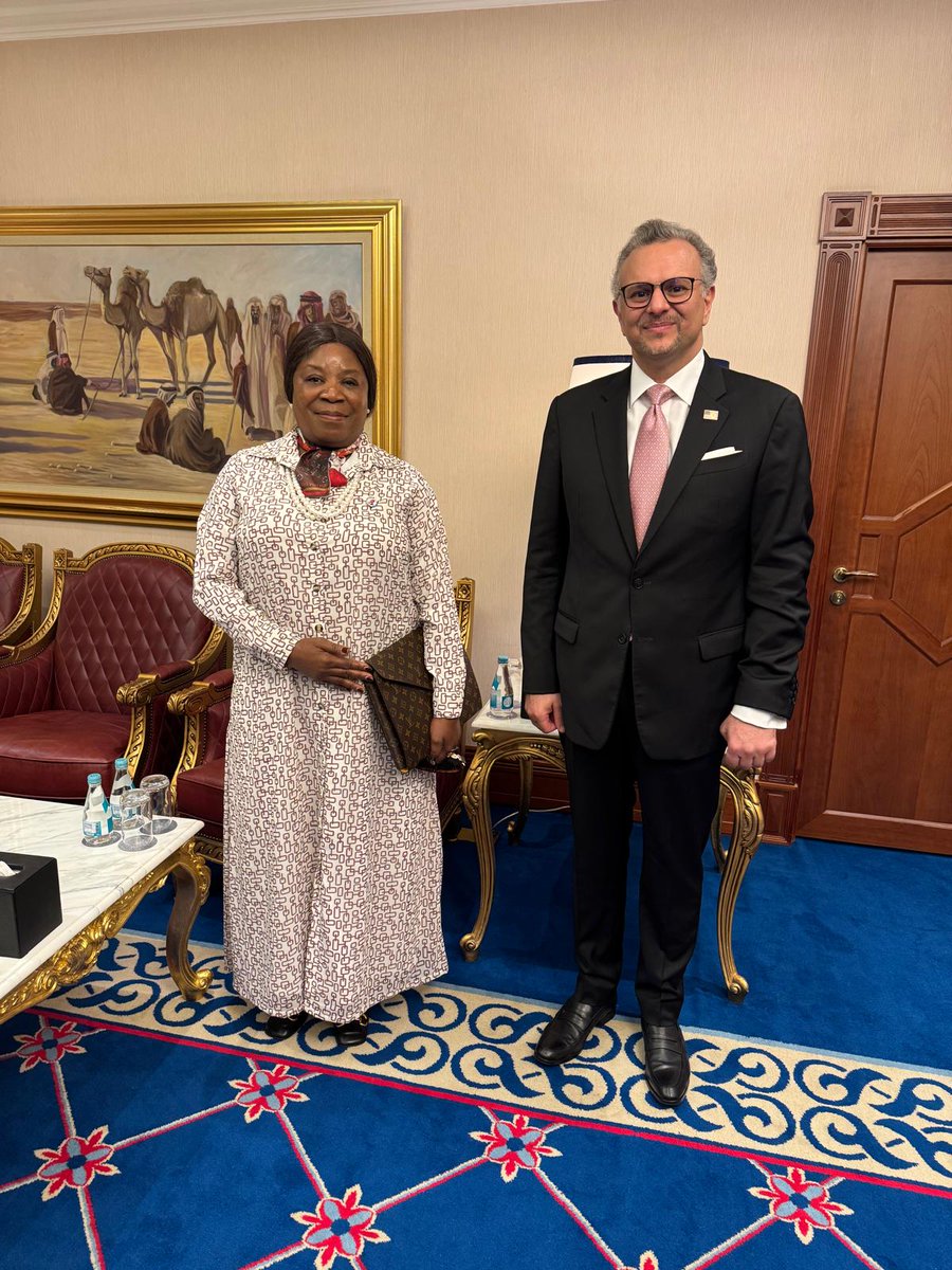 Retrait des troupes rwandaises sur le sol congolais :Après la signature de la declaration de principes entre la RDC et l'AFC/M23, la vice-ministre de l'interieur Eugenie Tshiela Kamba a eu des échanges fructueux avec l'envoyé spécial du Président americain Donald Trump,Mr Boulos