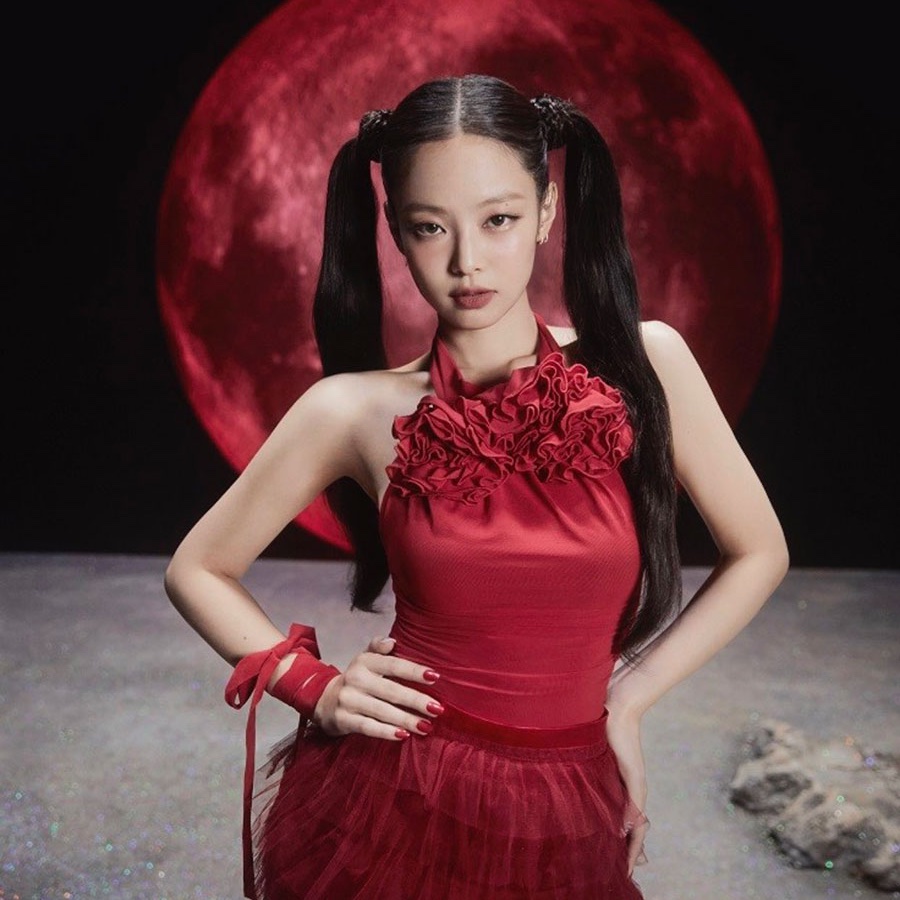 chart data (@chartdata) on Twitter photo .<a href="/theweeknd/">Abel Tesfaye</a>, #JENNIE of <a href="/BLACKPINK/">BLACKPINKOFFICIAL</a> and Lily-Rose Depp's "One Of The Girls" was the #3 best selling song by a K-Pop act in the US by total units in the first half of 2025. .<a href="/theweeknd/">Abel Tesfaye</a>, #JENNIE of <a href="/BLACKPINK/">BLACKPINKOFFICIAL</a> and Lily-Rose Depp's "One Of The Girls" was the #3 best selling song by a K-Pop act in the US by total units in the first half of 2025.