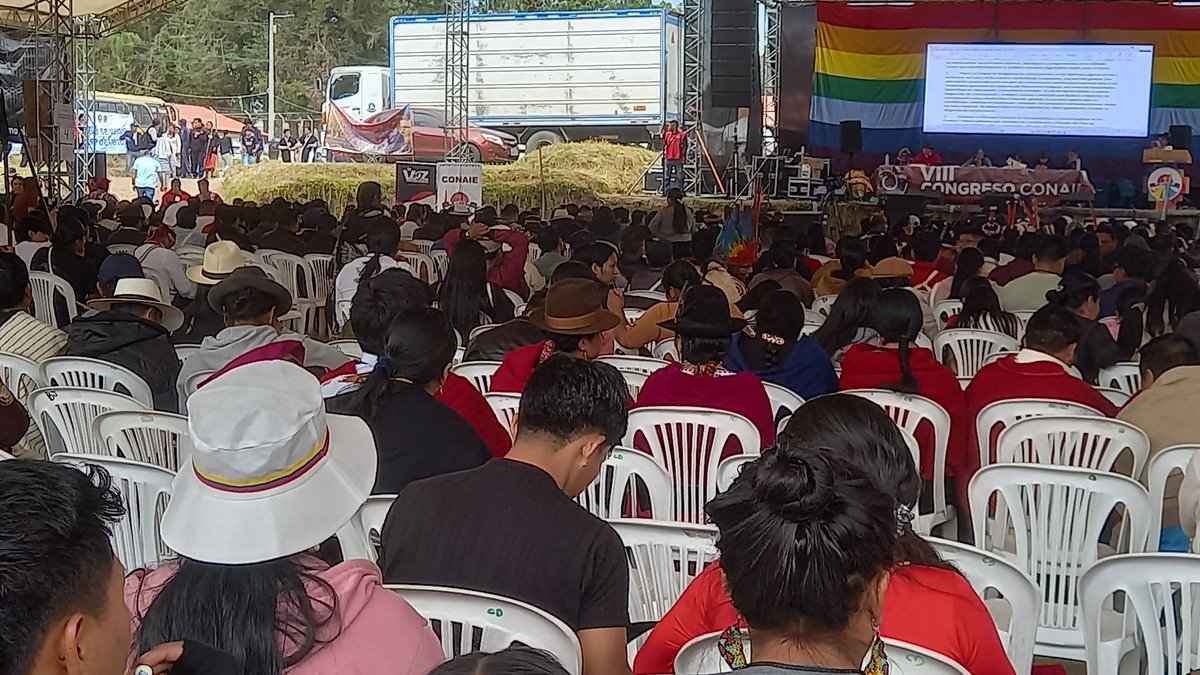 Marcelo Unkuch presidente de PSHA asiste activamente el VIIICongres de la CONAIE, junto a su delegación.