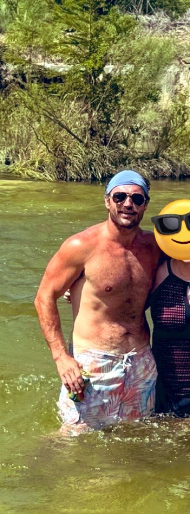 crogers_htown's tweet image. Next year the goal is to have real abs…
But it’s a lot better than where I use to be. I have nothing to sell. But if you want any help losing weight or getting in better shape. Feel free to hit me up.
I want everyone healthier. Especially Husbands and Dads.