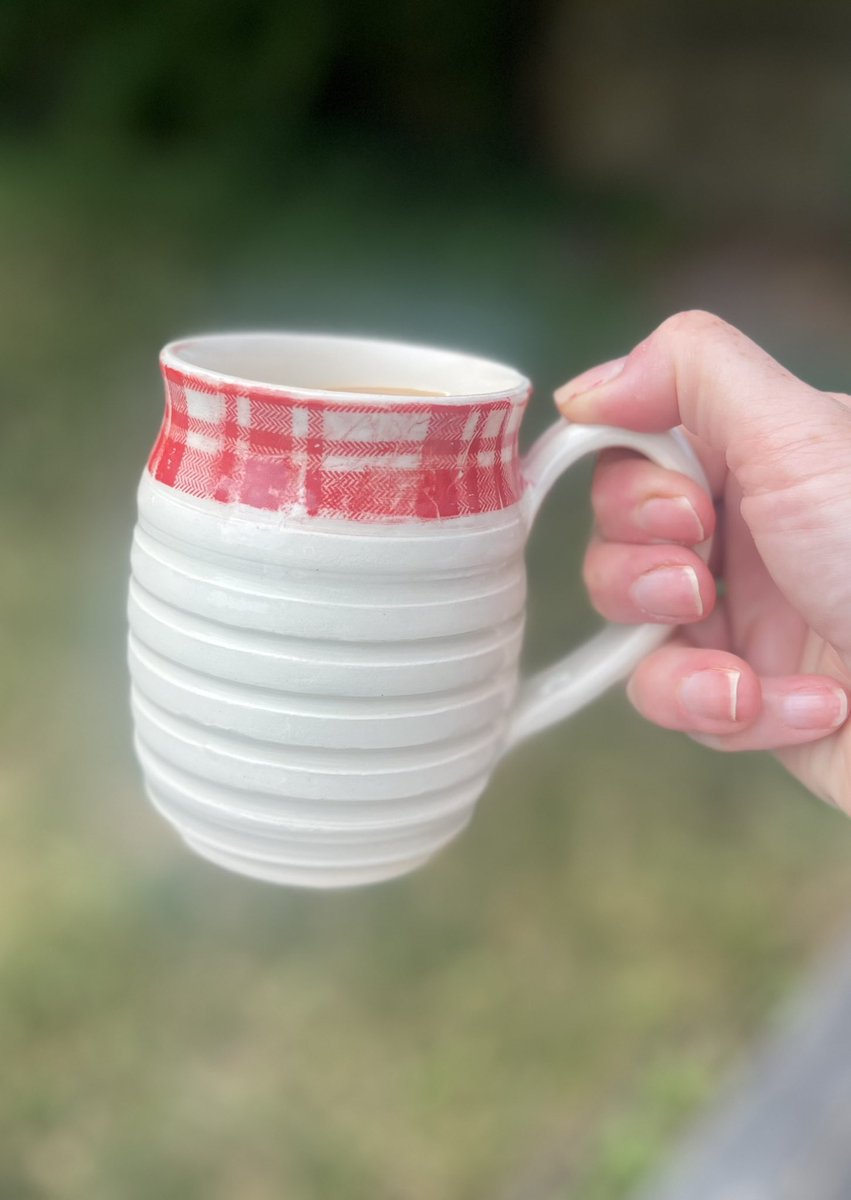 gaylestc's tweet image. This sweet little tartan mug is quite the catch. One available.