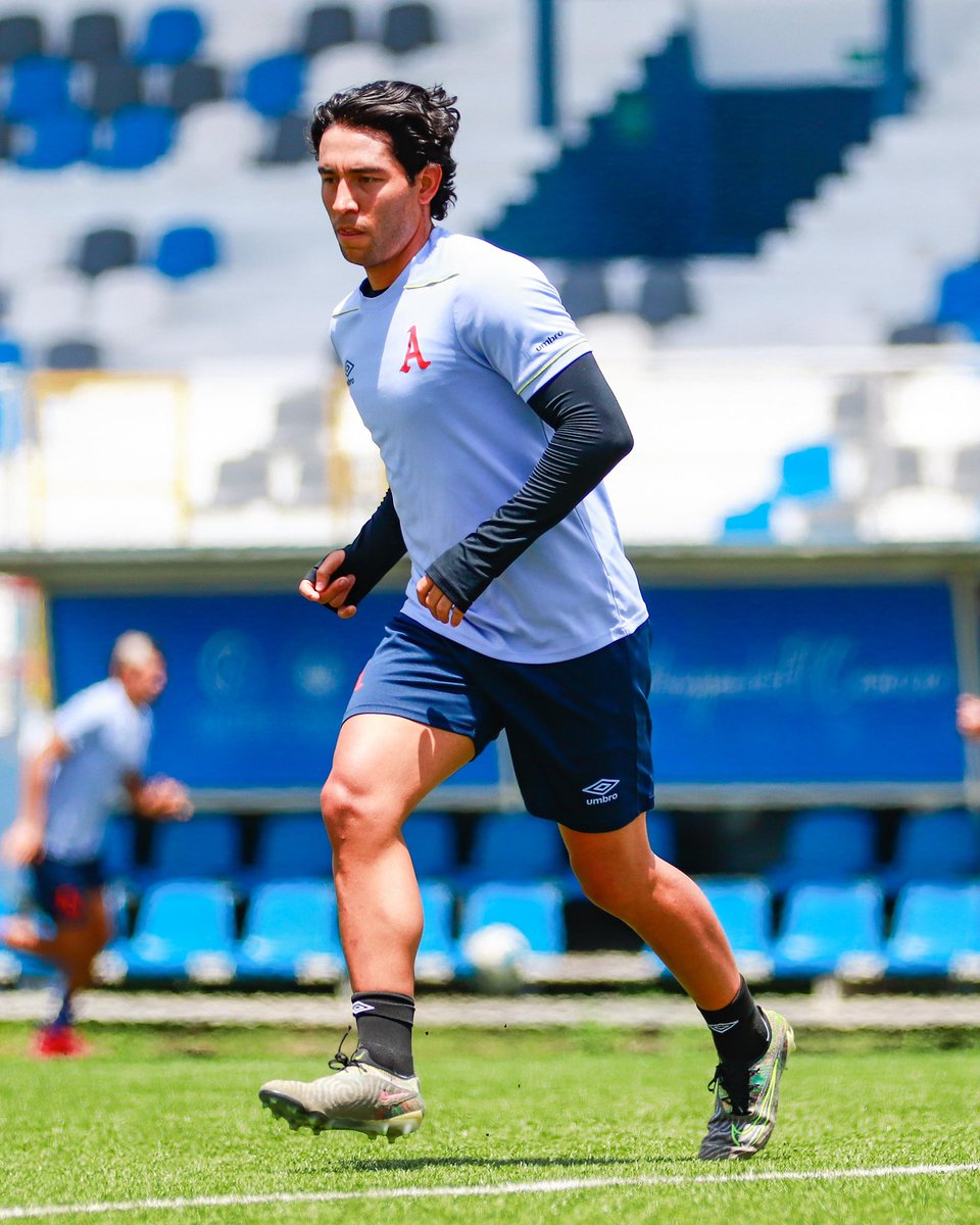 Alianza Fútbol Club (@alianzafc_sv) on Twitter photo <a href="/GSanoval/">gael sandoval</a> , ya realizó su primera práctica con el equipo. 🅰️👊🏼
#LaGoloriaNosPertenece #AlianzaFC <a href="/GSanoval/">gael sandoval</a> , ya realizó su primera práctica con el equipo. 🅰️👊🏼
#LaGoloriaNosPertenece #AlianzaFC