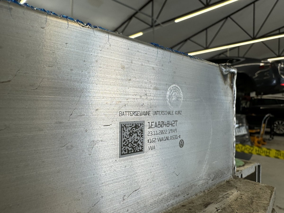 evclinic's tweet image. VW ID Series (Skoda, Cupra, Audi…) – Getting Them Back on the Road After a Crash Is One of the Pillars of Sustainable and Affordable E-Mobility… But EU Manufacturers Often Do the Opposite
Three years ago, when the first Skoda Enyaq was crashed in Croatia, the official price…
