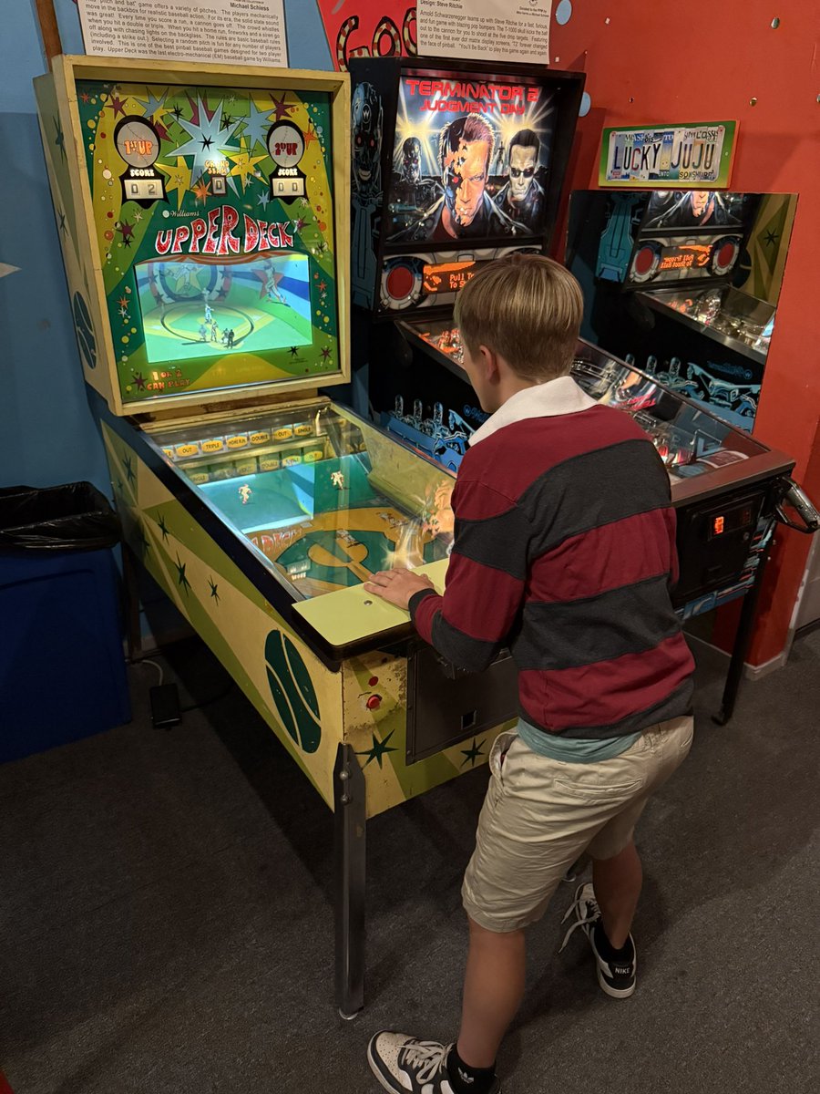 adeoressi's tweet image. The Pacific Pinball Museum in Alameda is 10+ / 10. Highly recommended.
They have dozens of machines meticulously maintained from the very beginning of the industry when they were making games of skill versus games of chance. You can play all of the machines for a fixed fee, and…