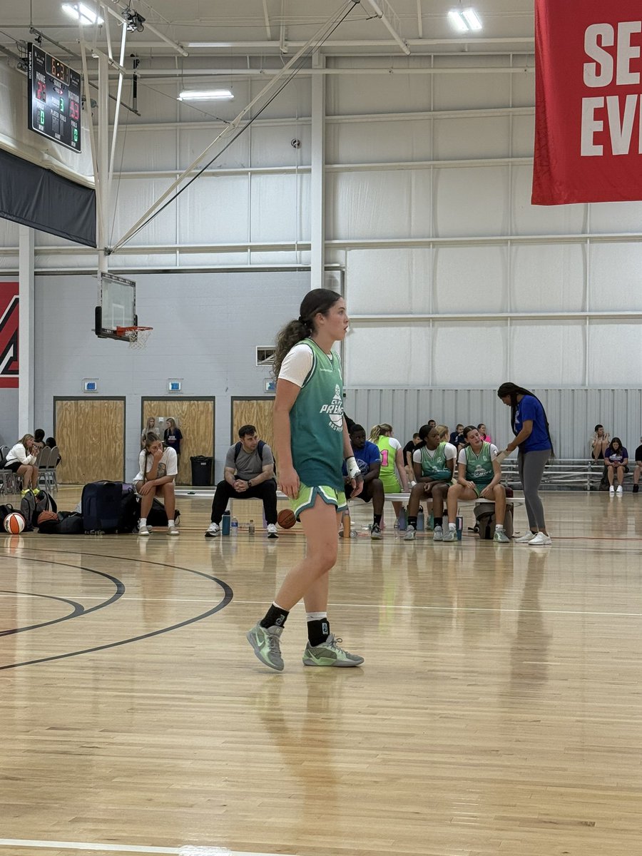 Today’s Game
📍 Spooky Nook – Hamilton, Ohio
⏰ 4:15 PM – Court 16
🆚 Books and Basketball 
@cyfairpremier #2028