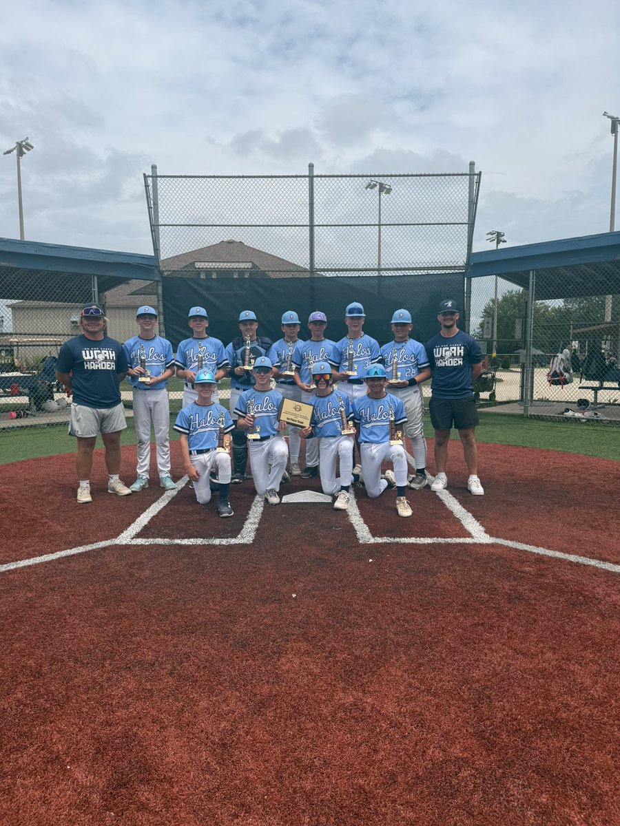 Congratulations to Midwest Halos Scout 2030! They took 1st place in 13u Gold! We are so proud of you!!