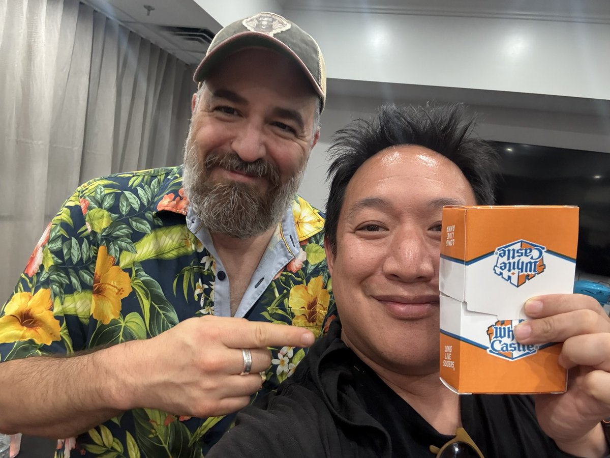 White Castle eating contest part 2?? #tastesfunnyweekend <a href="/BQQuinn/">Brian Quinn</a>