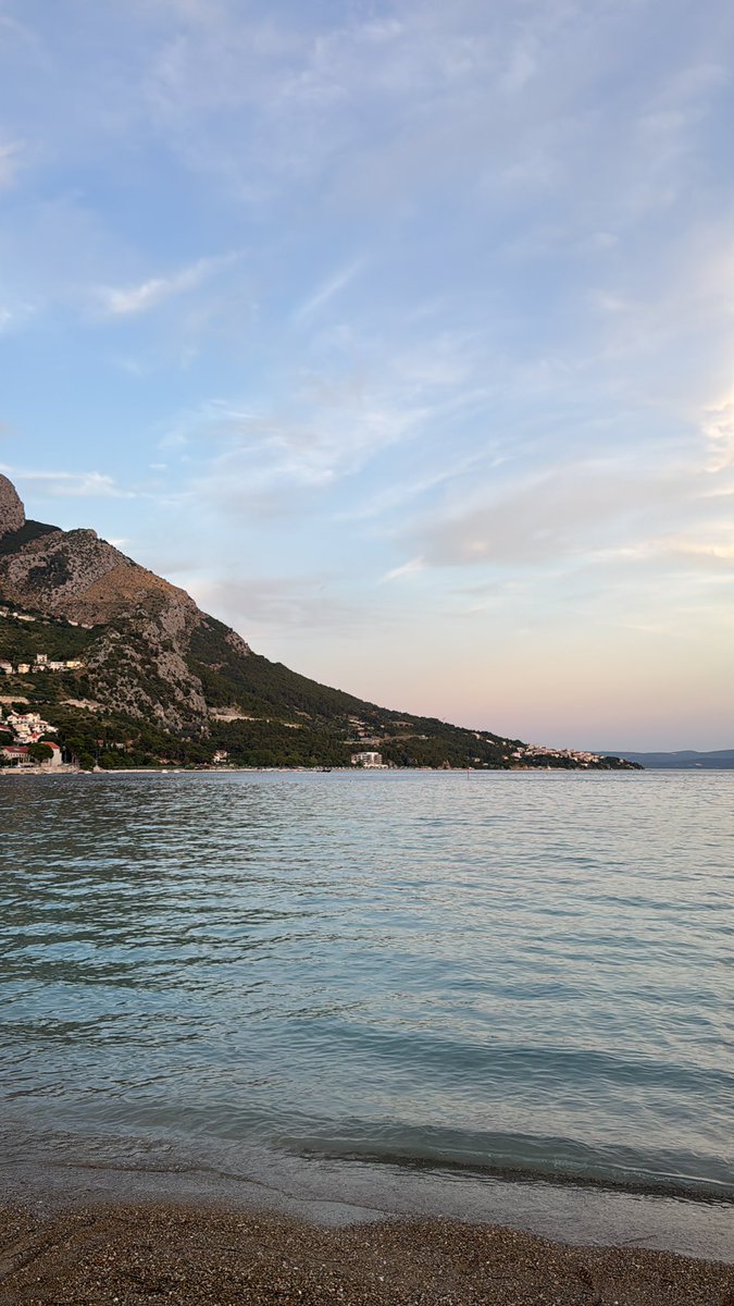 istvan_sol's tweet image. First time was so nice, I had to do it twice

Back in Split🇭🇷