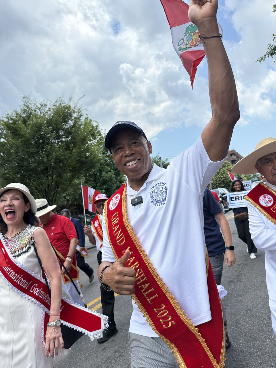 ericadamsfornyc's tweet image. Diversity is the backbone of a strong New York, which is why I was honored to serve as Grand Marshall of the International Peruvian Parade today in Queens. If you’re close to Jackson Heights, the Parade is still going strong along 37th Avenue!