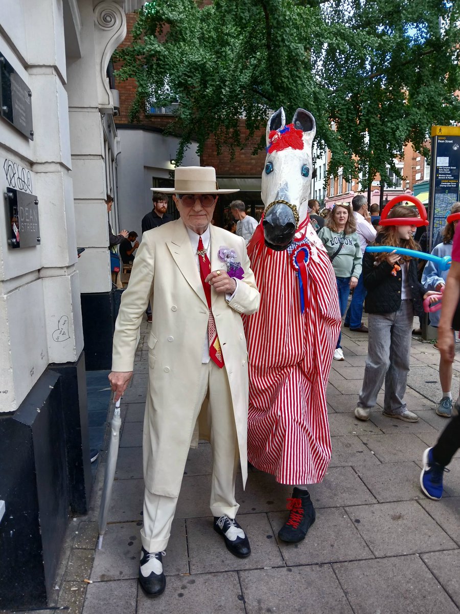 George Skeggs Robert Henry tweet media