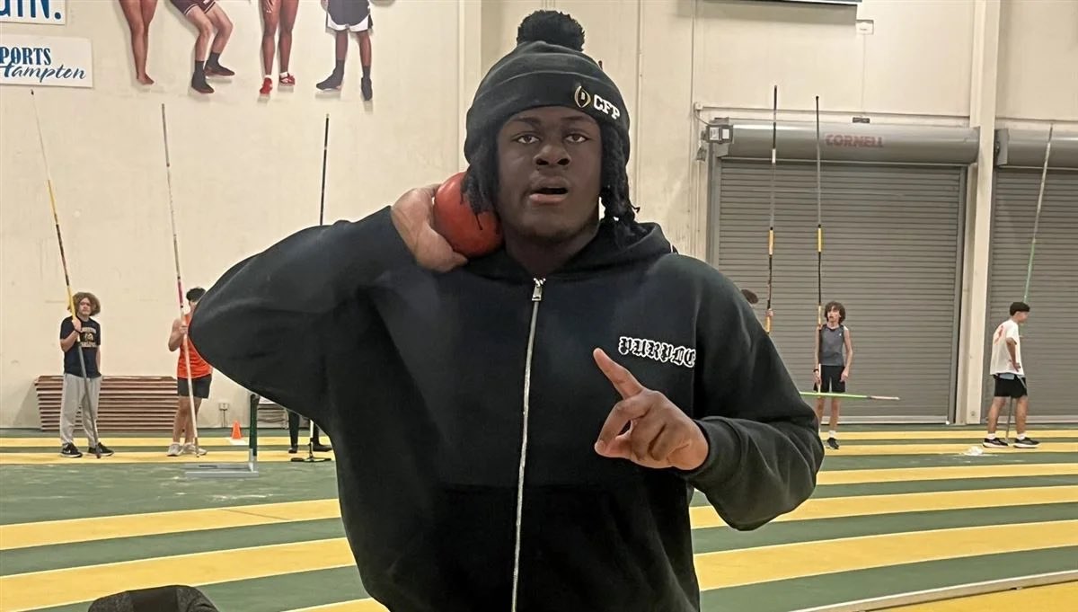 ttjharden8's tweet image. Class of 2026 DL T-Ron Richardson is eyeing a decision at the end of August.
He didn’t make it to #Florida for an official visit in June, but the Gators are emerging as a top contender as a potential decision gets closer.
“I think they stand pretty high on my list.…