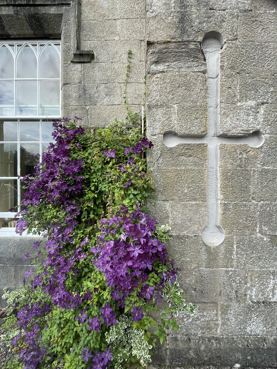 CumbriaEnglish's tweet image. Thank you to @HighamHall for inviting our own @DrPennyBradshaw to give a talk on Beatrix Potter’s ecological perspectives this afternoon. A lovely audience, great questions & a beautiful venue. Penny’s ’An A-Z of Beatrix Potter’ will be published by @BloomsburyAcad in January📚🍃