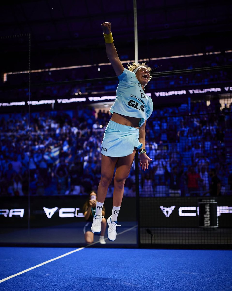 ¡Victoria en casa! 🇪🇸🇪🇸🇪🇸

Bea sigue con su racha de actuaciones dominantes esta temporada. Atentos, que lo mejor de La Perla está por venir.

#TrainRecoverRepeat
#BeaGonzalez