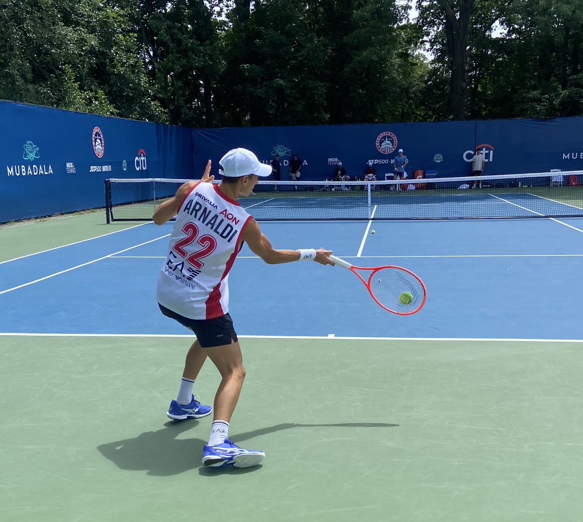 BenRothenberg's tweet image. Billie Jean King has said for years that she thinks tennis players should wear their names and a number on their match outfits.
I’m not sure I agree, but I gotta say I recognized this guy more instantly than I otherwise might’ve.