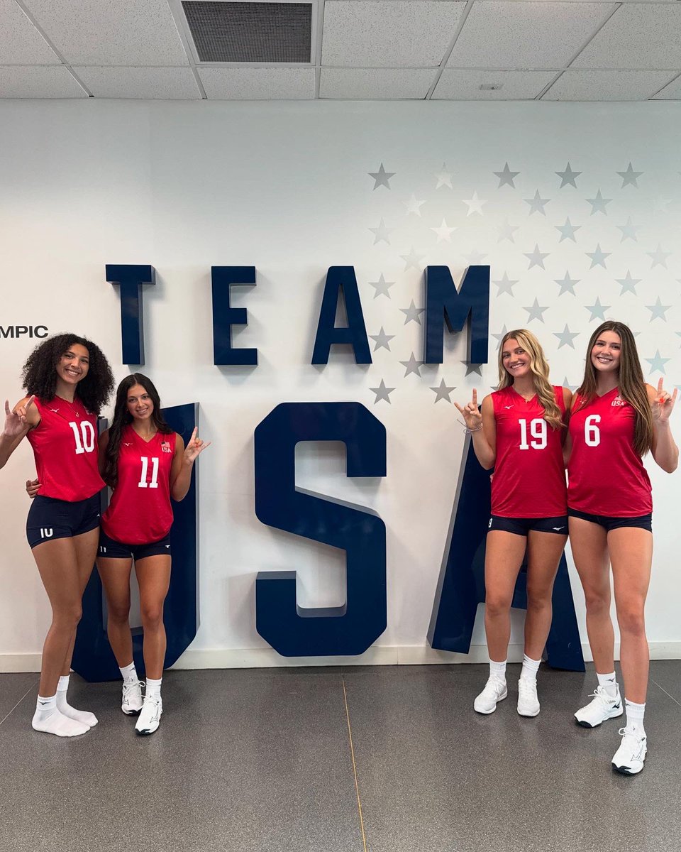 TexasVolleyball's tweet image. Texas π€ Team USA
Taylor, Ramsey, Abby and Ayden spent the week representing Texas at @usavolleyball U21 Training Camp π€
#HookEm