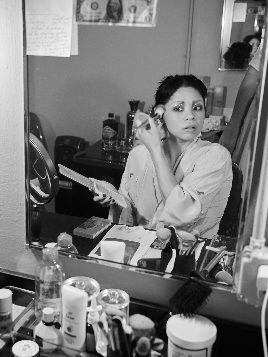 kitkatclubnyc's tweet image. Today, we say auf Wiedersehen to the perfectly marvelous Eva Noblezada.
📸: Jenny Anderson