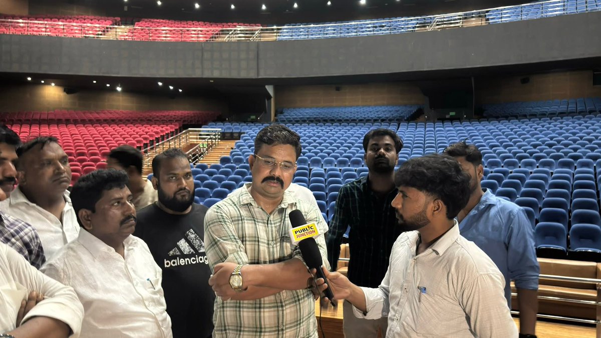 VinayRatanSingh's tweet image. "आज बिहार की राजधानी पटना में अधिवेशन की तैयारियों का जायजा लिया गया। सभी तैयारियाँ पूर्ण हो चुकी हैं। आप सभी से निवेदन है कि समय पर पधारें और कार्यक्रम को सफल बनाएं।"
"जो भी साथी और कार्यकर्ता पटना के लिए रवाना हो चुके हैं या आने वाले हैं,
वो पूरे अनुशासन और उत्साह के साथ आएं।…