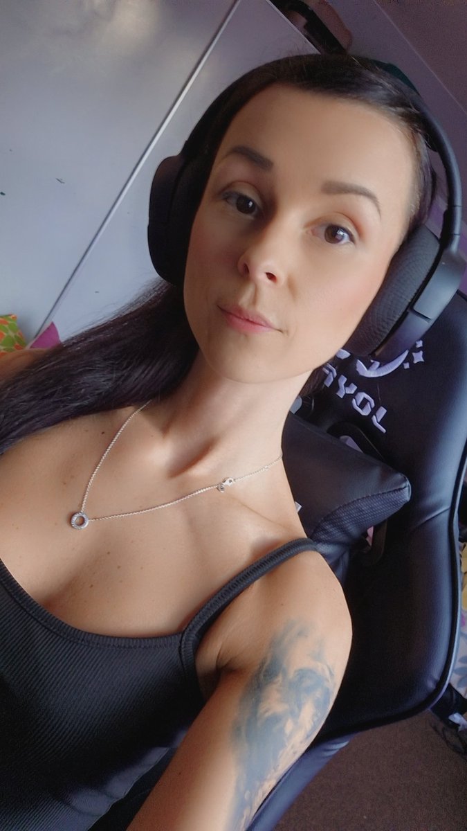 Last 7 streams are incoming before holiday and a big move. Can we get verification before that 🥺? 42/50 CCV live rn kick.com/sweetshayna <a href="/KickStreaming/">Kick</a> <a href="/KickCommunity/">Kick Community</a>