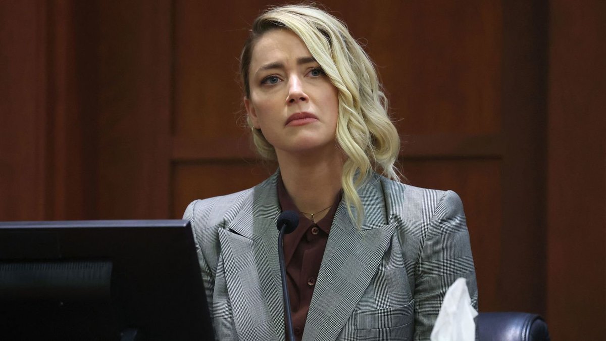 soullesswifey's tweet photo. Listening to Amber Heard's testimony on the DEPP vs. HEARD trial and I can't help but to be #TeamAmber https://t.co/KrL6VDZHeG