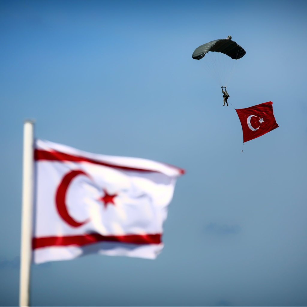 20 Temmuz 1974'te Kıbrıs Türkü’nün özgürlüğü için tarihe geçen bir destan yazıldı.

Kıbrıs Barış Harekâtının 51. yıl dönümünde Aziz Şehitlerimizi rahmetle, kahraman gazilerimizi minnetle anıyorum. 🇹🇷
#KıbrısBarışHarekatı