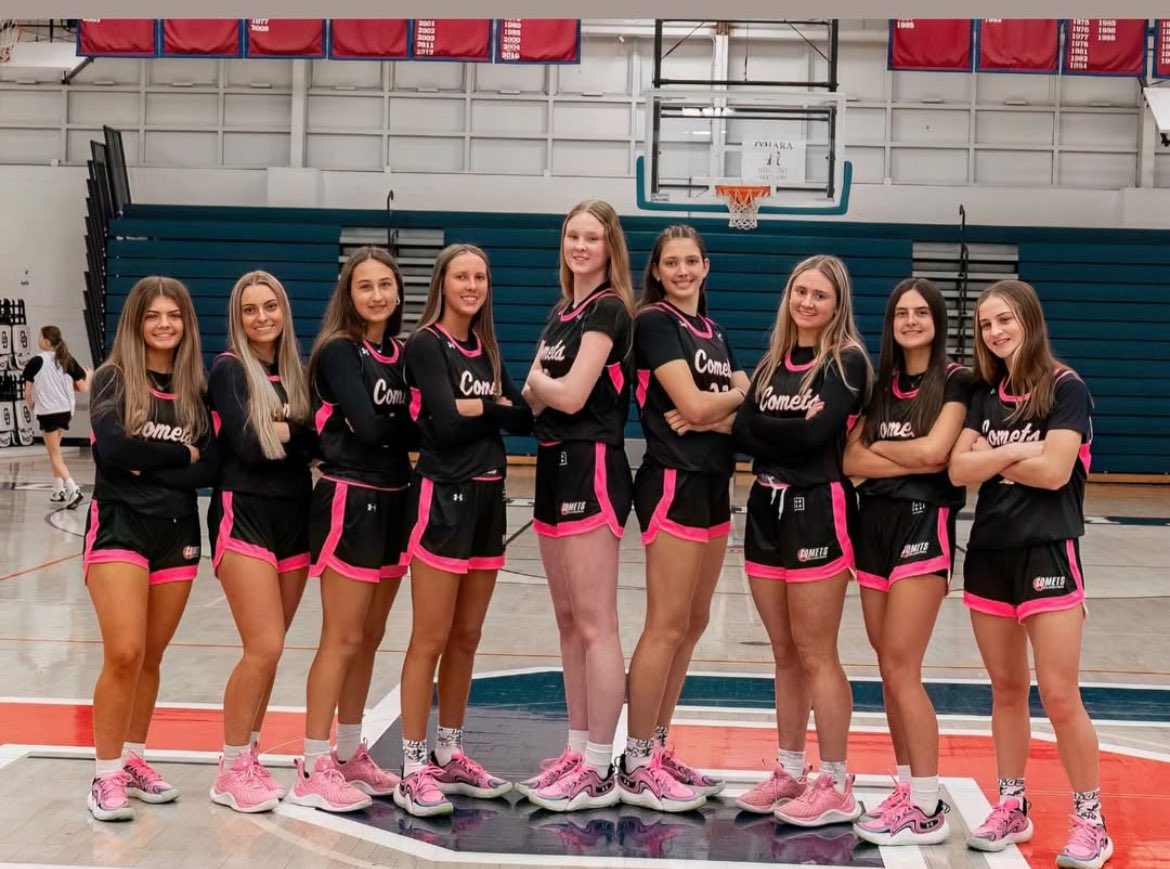 Comets 16u 2027 go 2-0 in Elite 8 round to advance to <a href="/UANextGHoops/">Girls UAA</a> 16U national championship final <a href="/SelectEventsBB/">Select Events Basketball</a> 
#ChampionshipSunday